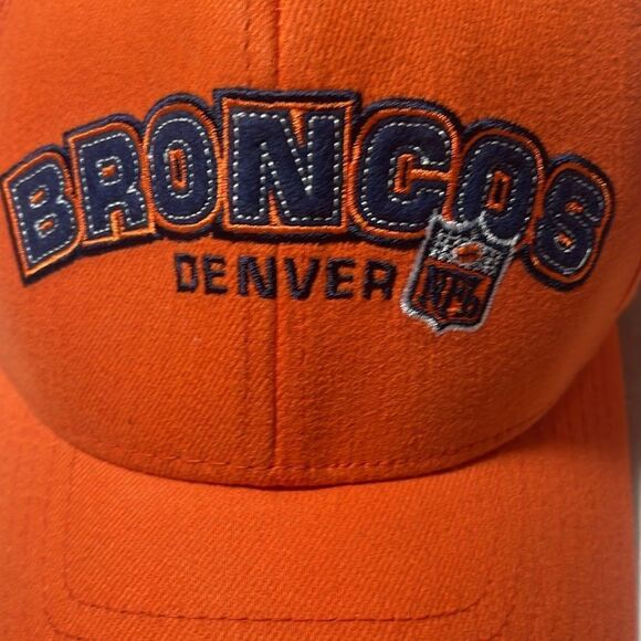 Reebok Denver Broncos hat - Picture 4 of 9